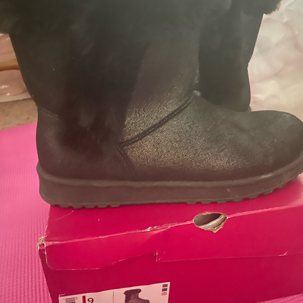 New Black Shimmer Boots size 9 women's